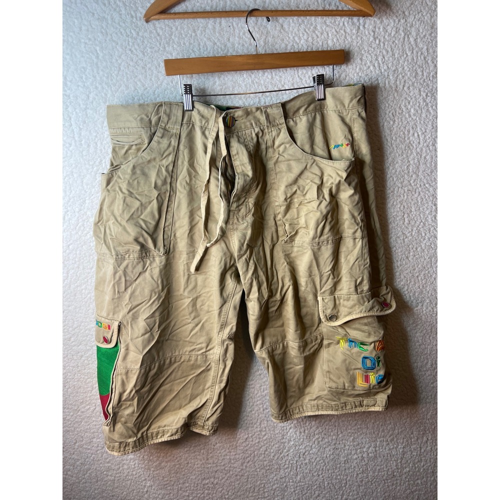 Coogi Mens Khaki Cargo Shorts Size 42 Multi Color Embroidery Hip Hop Streetwear